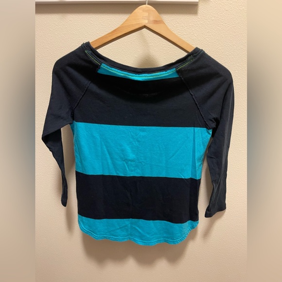 Hollister Striped Long Sleeve Top SZ XS Navy/Blue - Picture 2 of 5